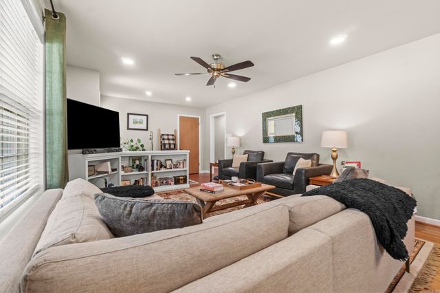 816 Hall Drive, Little Rock, AR 72205