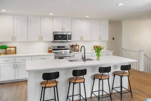 158 WILLOW RIDGE DRIVE, Indian Springs Village, AL 35124