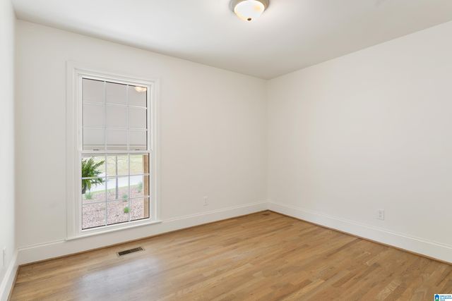 158 WILLOW RIDGE DRIVE, Indian Springs Village, AL 35124