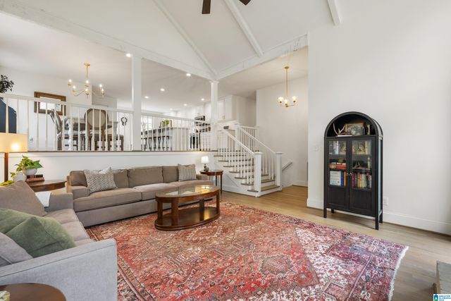 158 WILLOW RIDGE DRIVE, Indian Springs Village, AL 35124