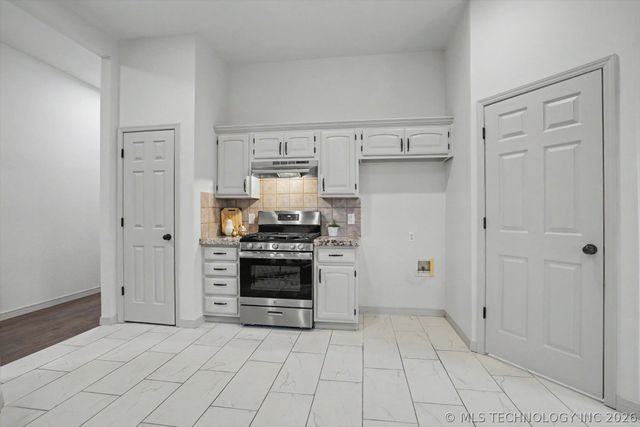 10416 E 116th Street S, Bixby, OK 74008