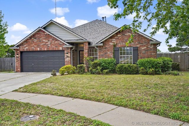 10416 E 116th Street S, Bixby, OK 74008