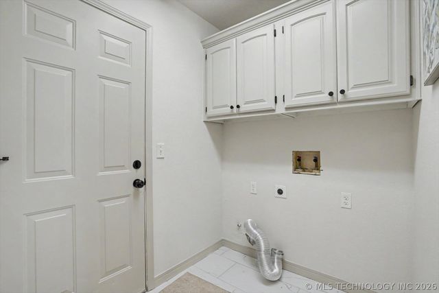 10416 E 116th Street S, Bixby, OK 74008