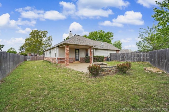 10416 E 116th Street S, Bixby, OK 74008