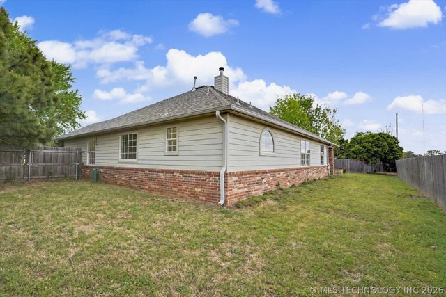 10416 E 116th Street S, Bixby, OK 74008