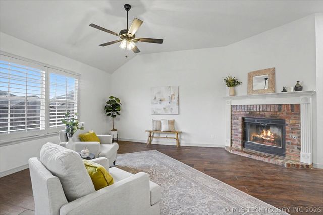 10416 E 116th Street S, Bixby, OK 74008