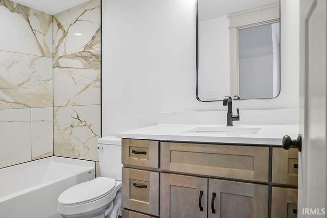 1104 N Grant Street, Bloomington, IN 47408