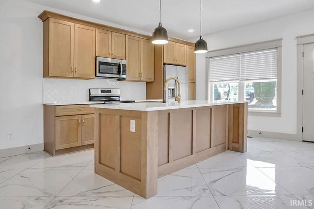 1104 N Grant Street, Bloomington, IN 47408