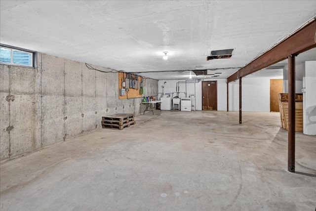 5110 Pebblebrook Drive, Madison, WI 53716