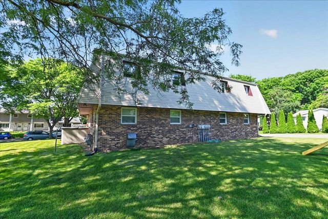 5110 Pebblebrook Drive, Madison, WI 53716