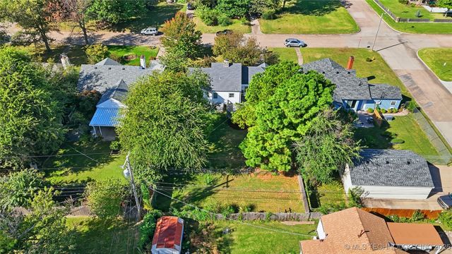 1335 S Urbana Avenue, Tulsa, OK 74112