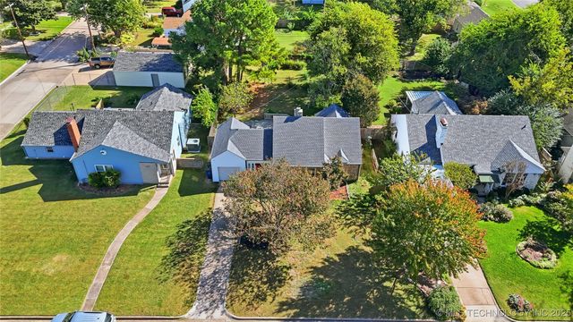 1335 S Urbana Avenue, Tulsa, OK 74112