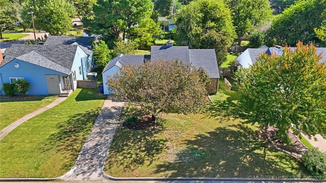 1335 S Urbana Avenue, Tulsa, OK 74112