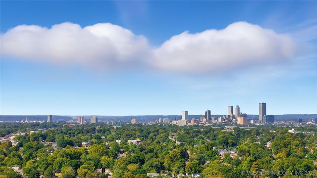 1335 S Urbana Avenue, Tulsa, OK 74112