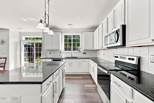 101 Amacord Way, Holly Springs, NC 27540