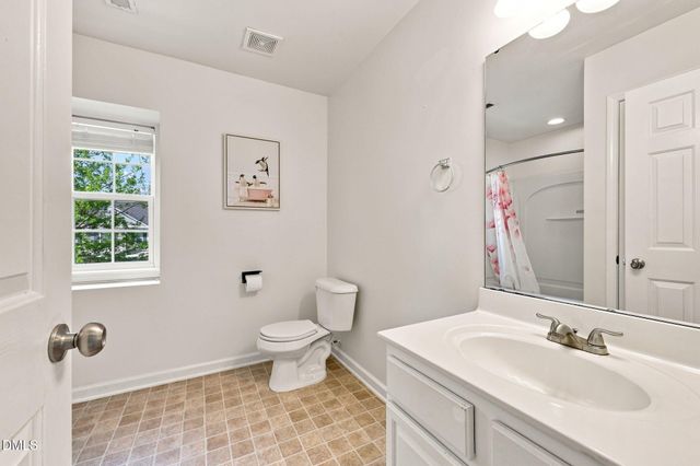 101 Amacord Way, Holly Springs, NC 27540