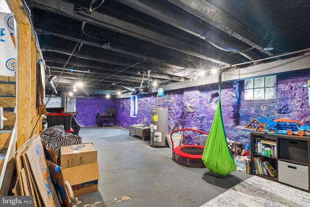 1218 W NORTHERN PKWY, Baltimore, MD 21209