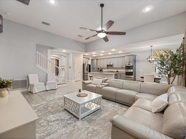 7450 71ST AVENUE N, Pinellas Park, FL 33781