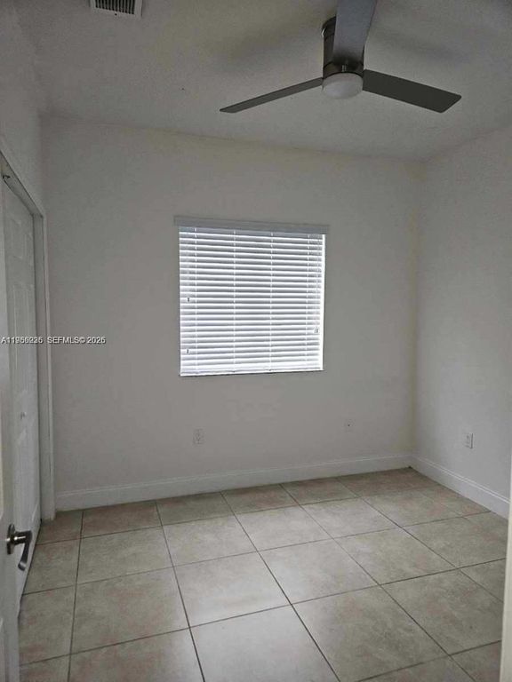 Image 11 of property listing at 9141 SW 162nd Ct, Miami, FL 33196