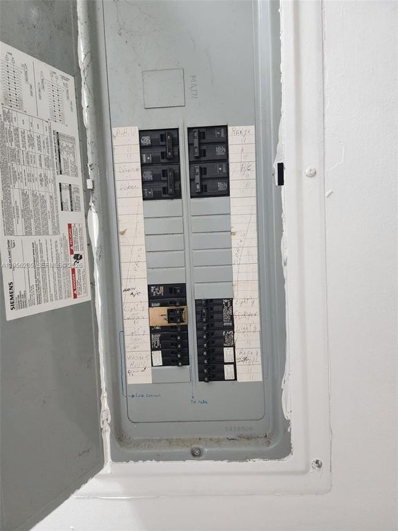 Image 14 of property listing at 9141 SW 162nd Ct, Miami, FL 33196