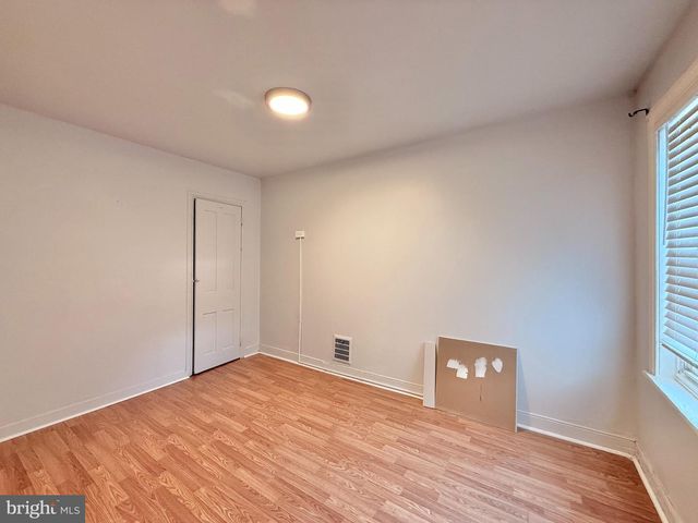 570 LINE ST, Camden, NJ 08103