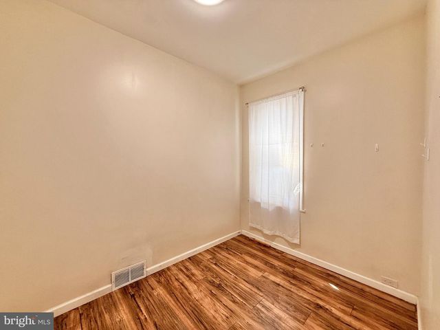 570 LINE ST, Camden, NJ 08103