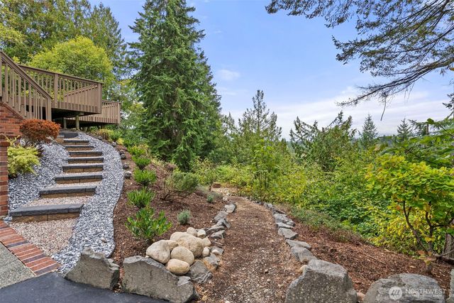 9502 184th Avenue E, Bonney Lake, WA 98391