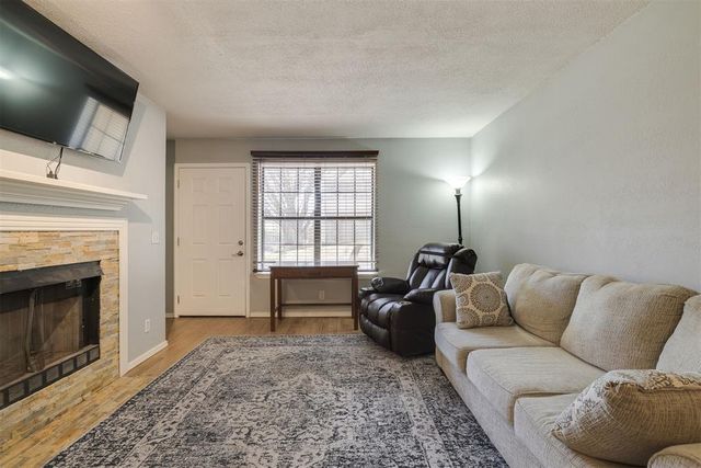 11130 N Stratford Drive 315, Oklahoma City, OK 73120