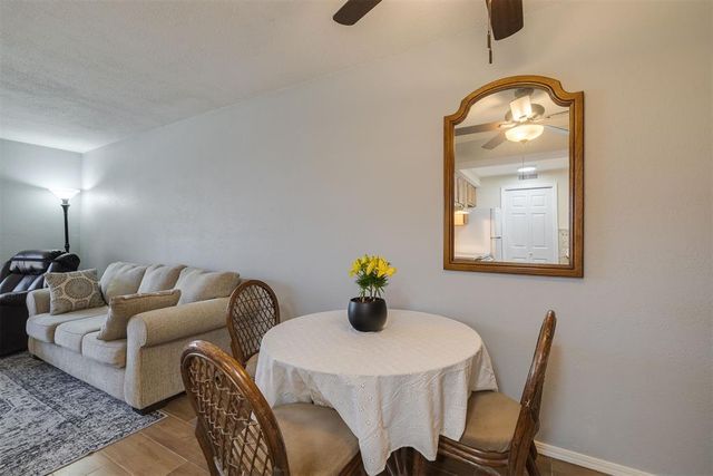 11130 N Stratford Drive 315, Oklahoma City, OK 73120