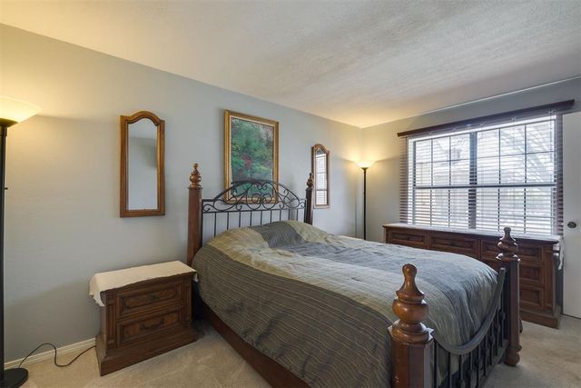 11130 N Stratford Drive 315, Oklahoma City, OK 73120