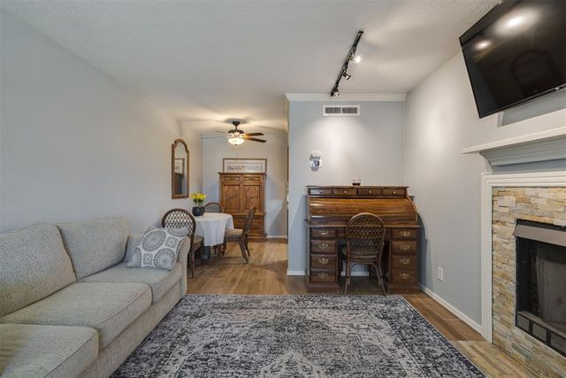 11130 N Stratford Drive 315, Oklahoma City, OK 73120