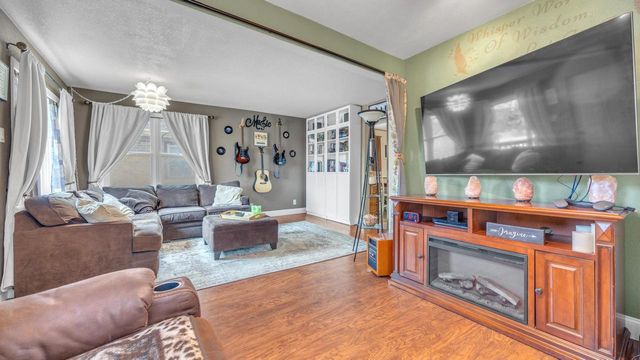 836 Whitcomb AVENUE, Sheboygan, WI 53081