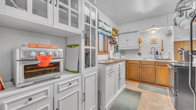 836 Whitcomb AVENUE, Sheboygan, WI 53081