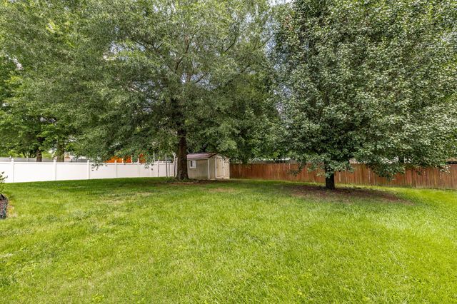 353 Remington Ave, Gallatin, TN 37066