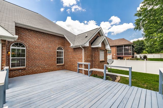 353 Remington Ave, Gallatin, TN 37066