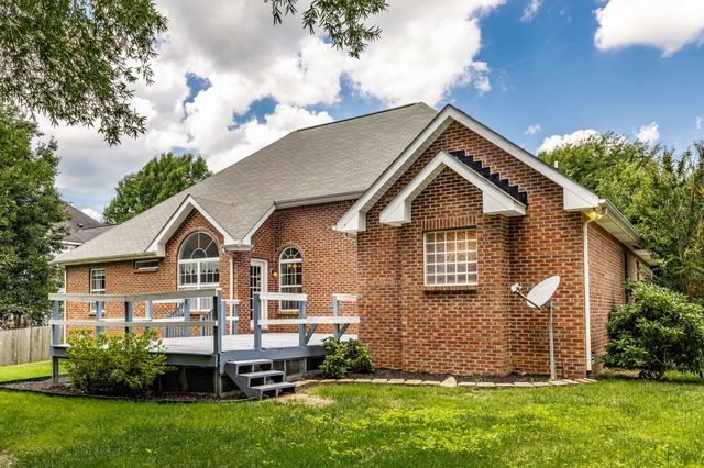 353 Remington Ave, Gallatin, TN 37066