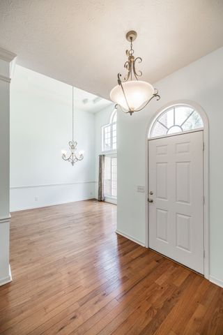 353 Remington Ave, Gallatin, TN 37066
