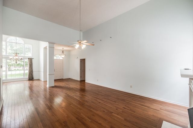 353 Remington Ave, Gallatin, TN 37066