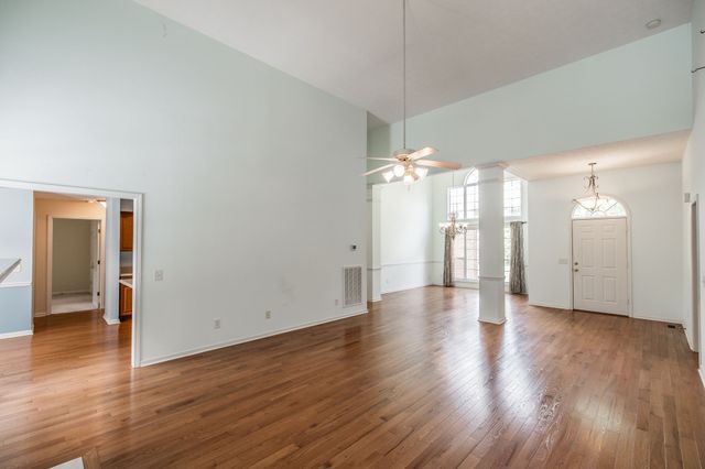 353 Remington Ave, Gallatin, TN 37066