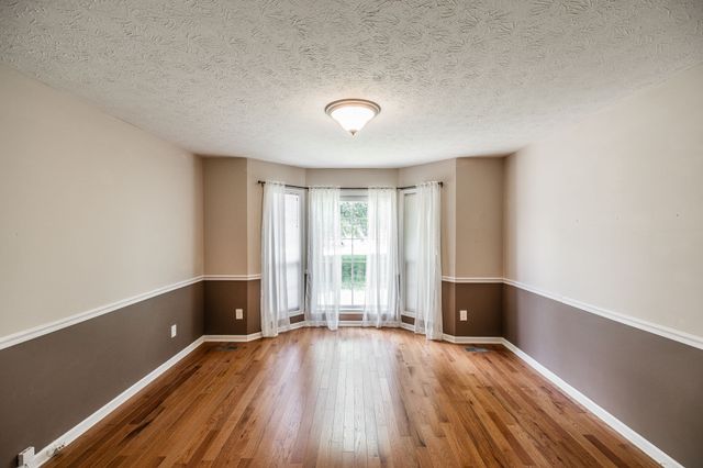 353 Remington Ave, Gallatin, TN 37066