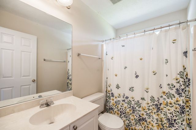353 Remington Ave, Gallatin, TN 37066