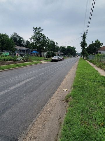 4723 Collins Avenue, Dallas, TX 75210