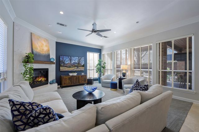 5900 Hempstead Drive, Plano, TX 75093