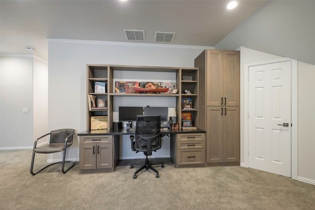 5900 Hempstead Drive, Plano, TX 75093