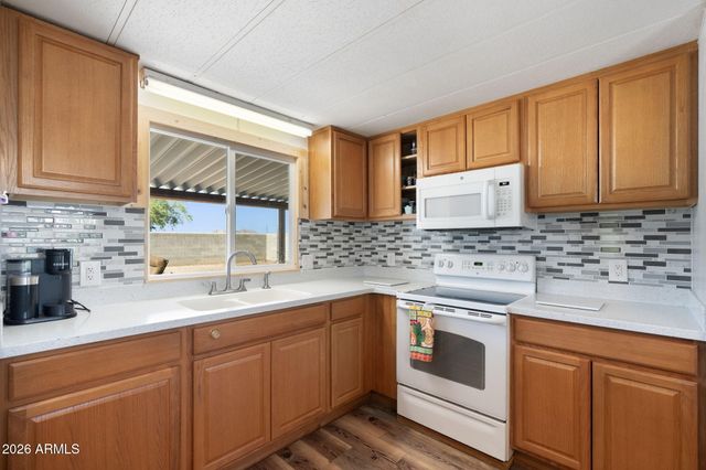 2100 N TREKELL Road 117, Casa Grande, AZ 85122