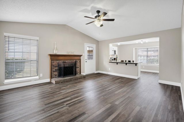 108 Kings Row, Garland, TX 75043