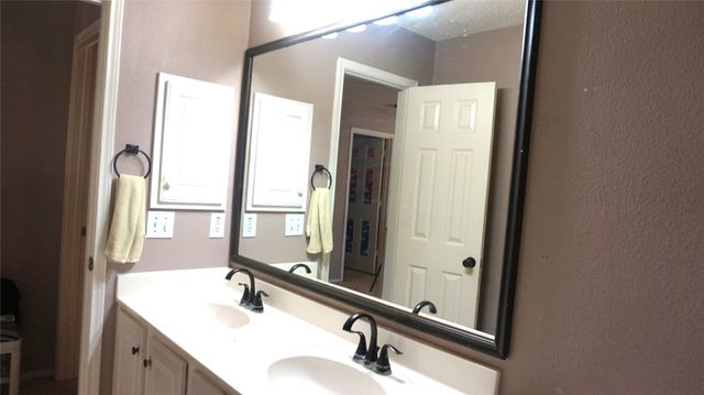 1200 Winnipeg Drive, Lewisville, TX 75077
