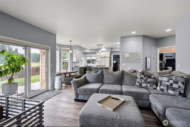 22204 84th Avenue Ct E, Graham, WA 98338