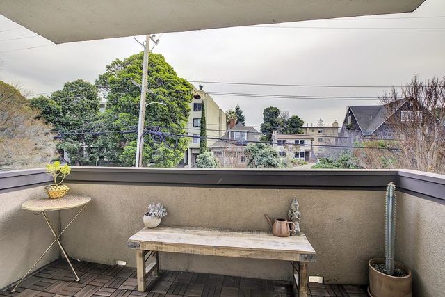 407 Orange St 410, Oakland, CA 94610