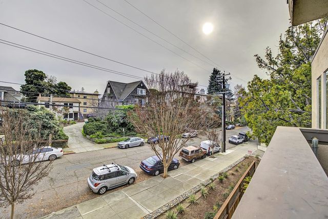 407 Orange St 410, Oakland, CA 94610